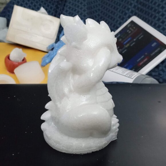 Handmade White See No Evil Dragon Statue Figurine - Picture 2 of 6